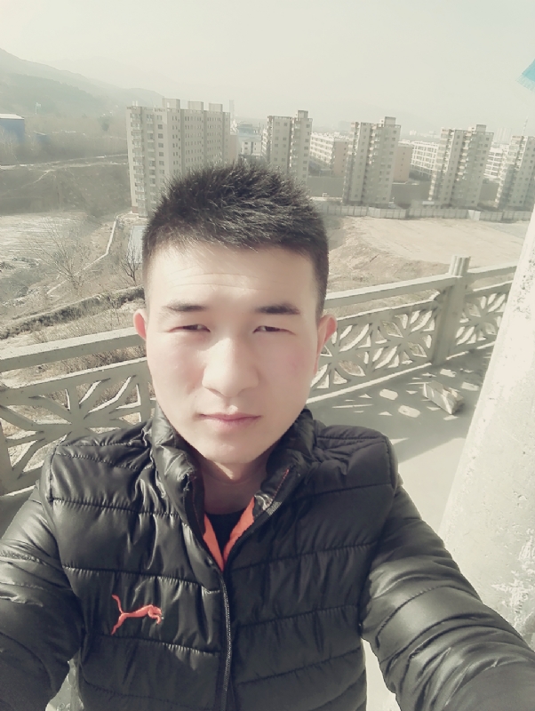 兵心依旧的第一张照片--成都相亲服务中心
