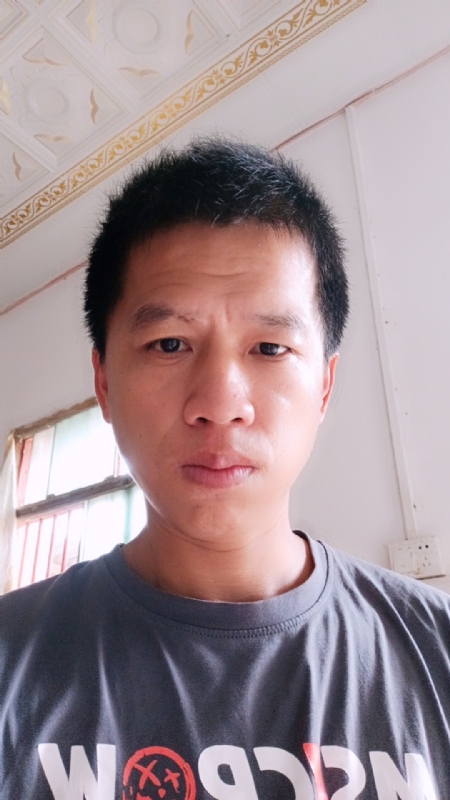 人都再努力的第一张照片--成都相亲服务中心