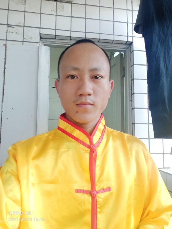 宋福军的第一张照片--成都相亲服务中心