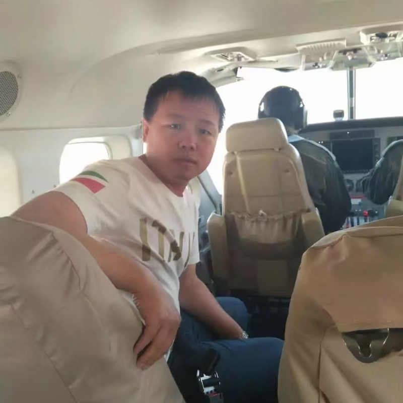 随风飘零的第三张照片--成都相亲服务中心