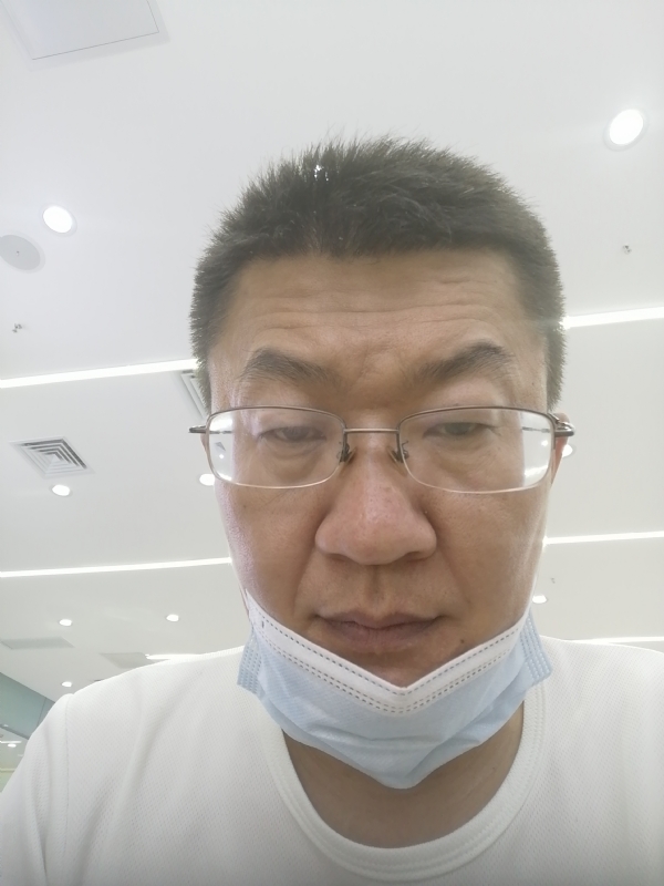 无奈的第一张照片--成都相亲服务中心