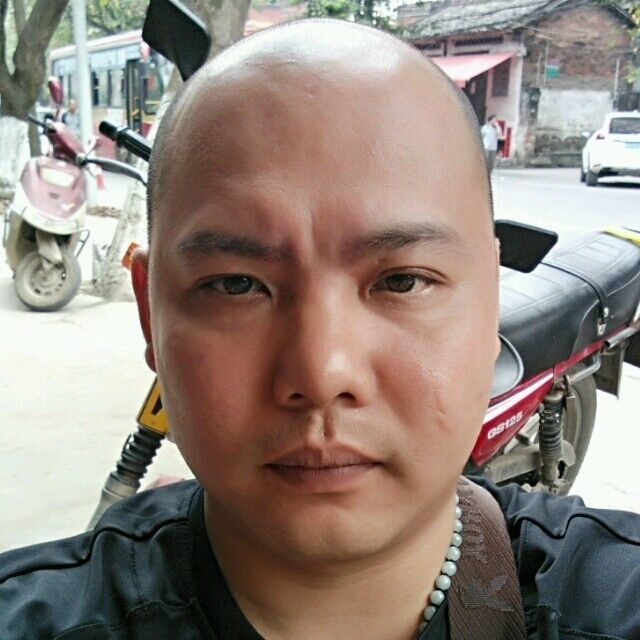 开心就好的第一张照片--成都相亲服务中心