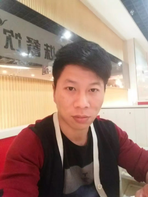 予你摯终的第一张照片--成都相亲服务中心