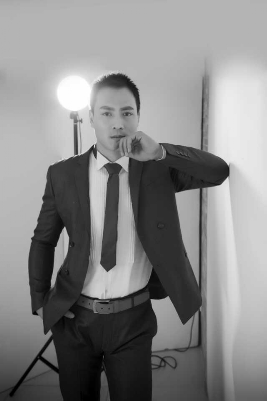 旧时相识的第二张照片--成都相亲服务中心