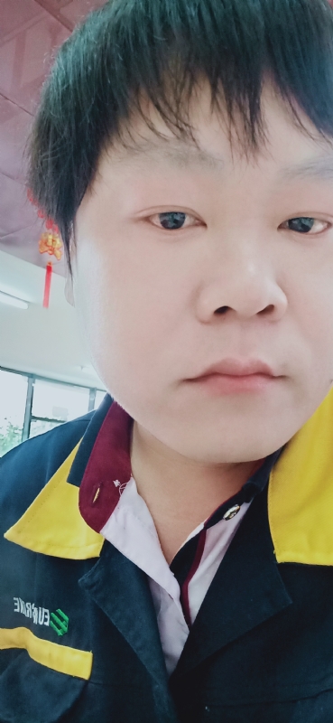 三哥哥的第一张照片--成都相亲服务中心