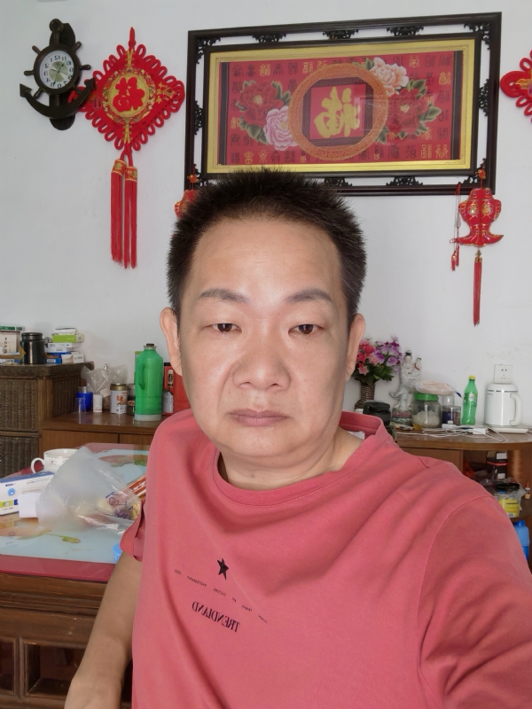 飞天的第一张照片--成都相亲服务中心