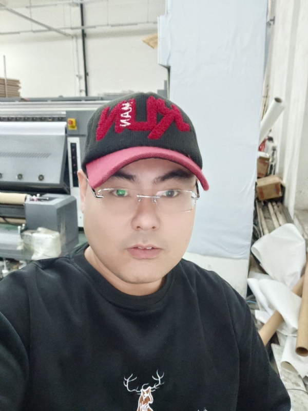 胖子的第一张照片--成都相亲服务中心