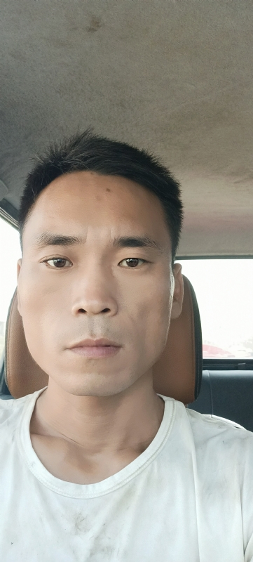石头的第一张照片--成都相亲服务中心