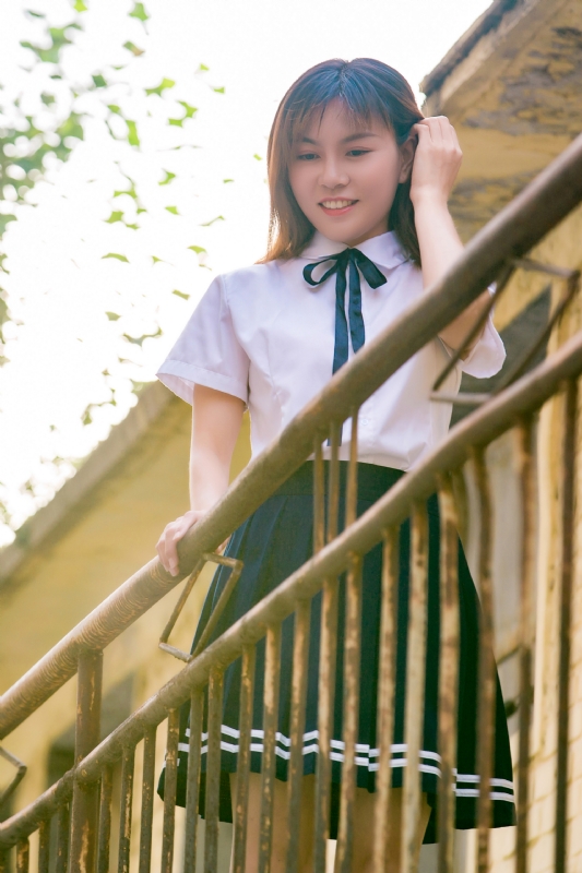 佳的第一张照片--成都相亲服务中心