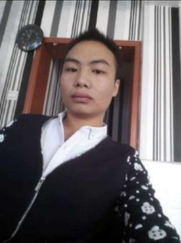 阿龙的第一张照片--成都相亲服务中心