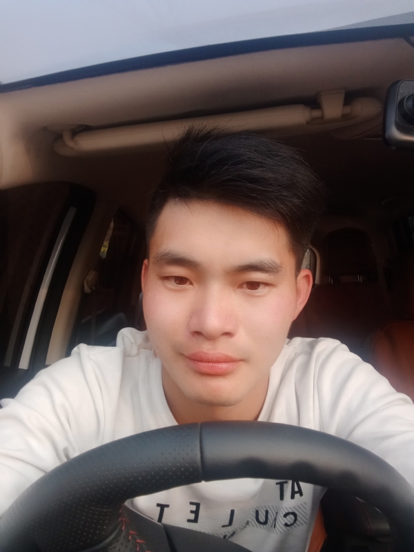 平凡人生的第一张照片--成都相亲服务中心