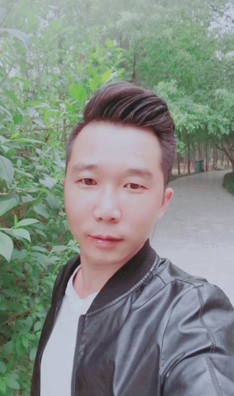王公子的第一张照片--成都相亲服务中心