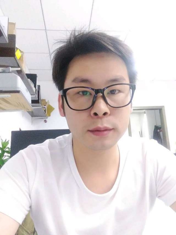 平凡的第一张照片--成都相亲服务中心