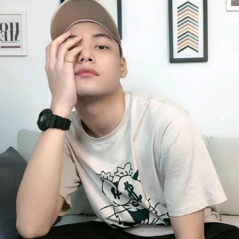 勇敢的第一张照片--成都相亲服务中心