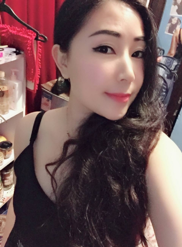 小女人的第一张照片--成都相亲服务中心