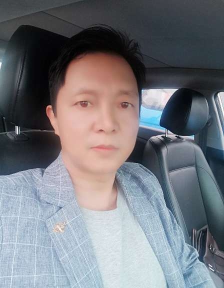 深蓝的第一张照片--成都相亲服务中心