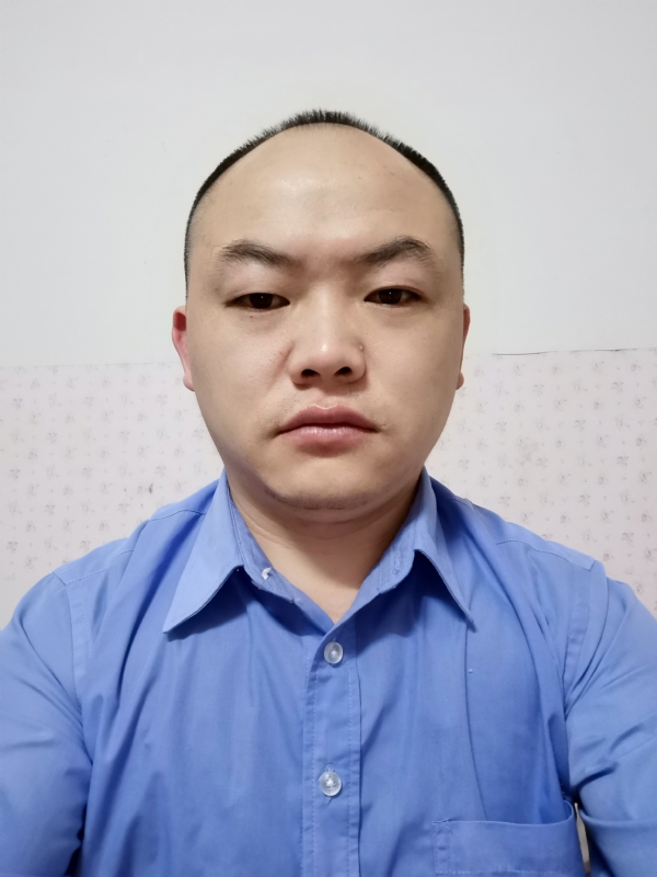 与子携老的第一张照片--成都相亲服务中心