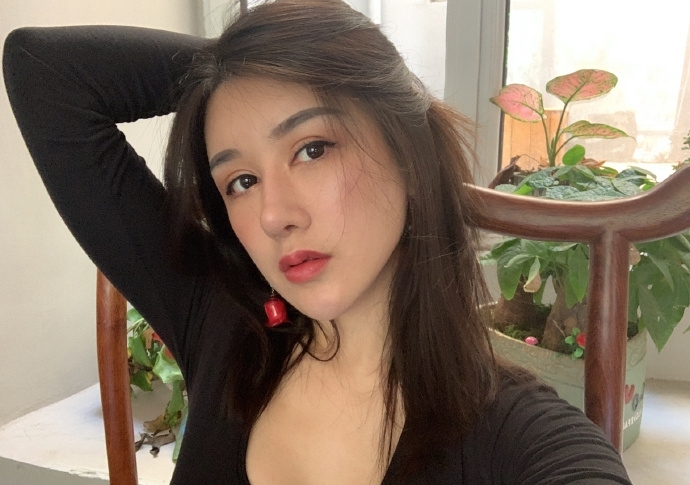 林依依的第一张照片--成都相亲服务中心