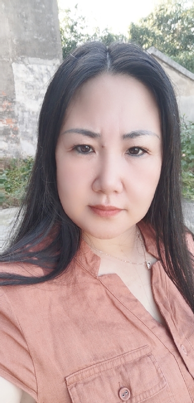 乖乖一女的第一张照片--成都相亲服务中心