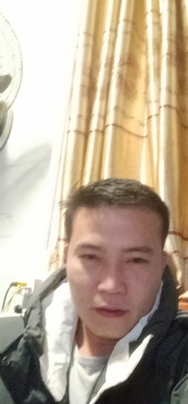 一个人的烟火的第一张照片--成都相亲服务中心