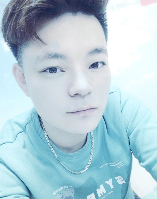 小丰的第一张照片--成都相亲服务中心