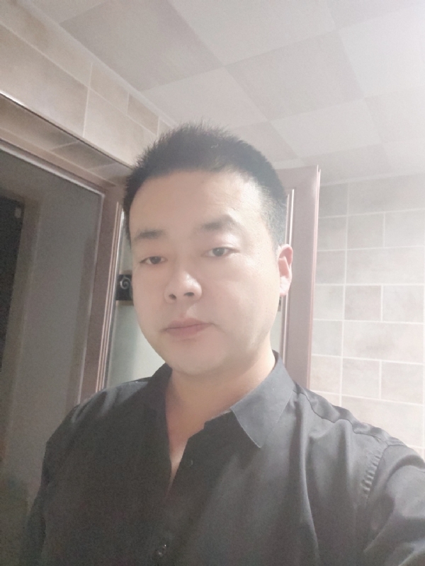 yangyongpingaoi的第二张照片--成都相亲服务中心