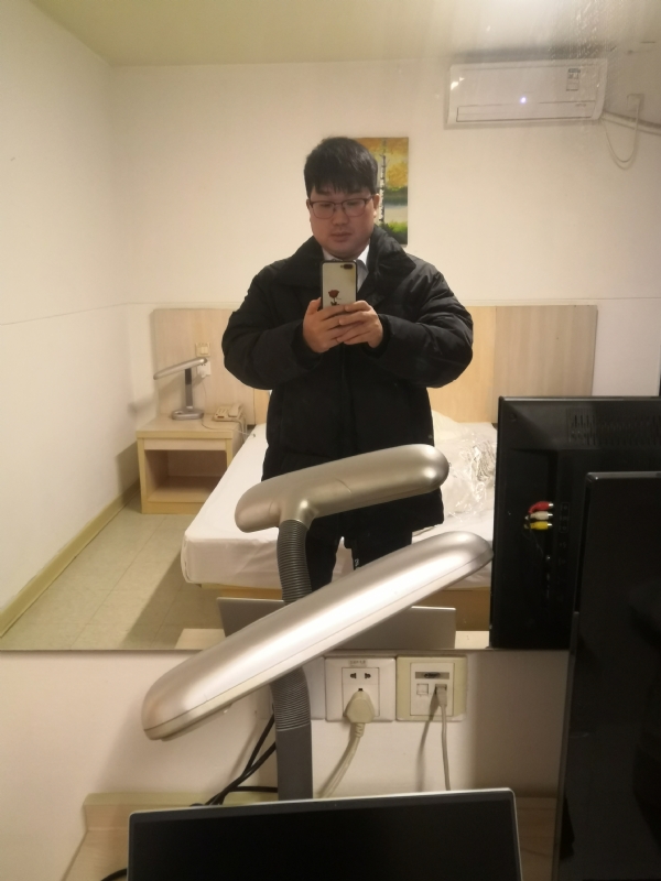 胡先生的第二张照片--成都相亲服务中心