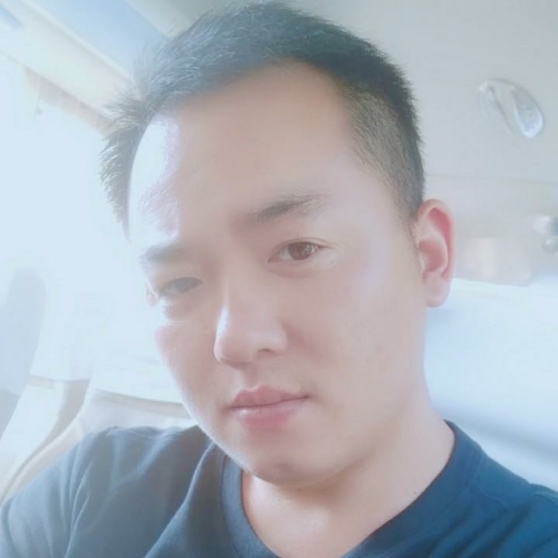 荒漠°的第一张照片--成都相亲服务中心
