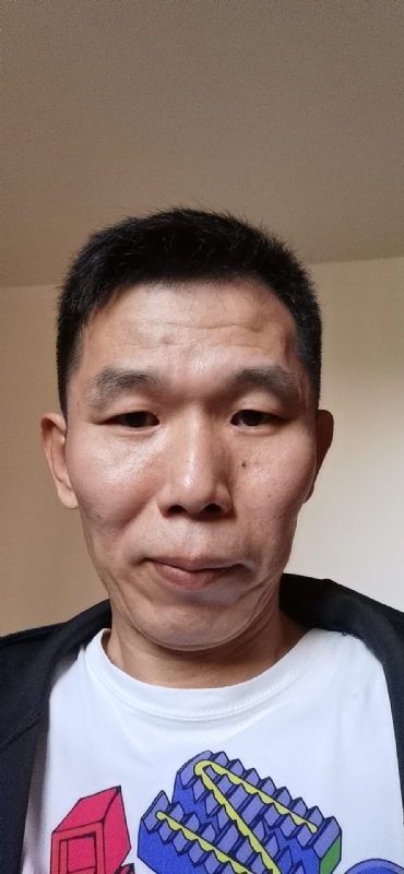 晃晃悠悠的第一张照片--成都相亲服务中心