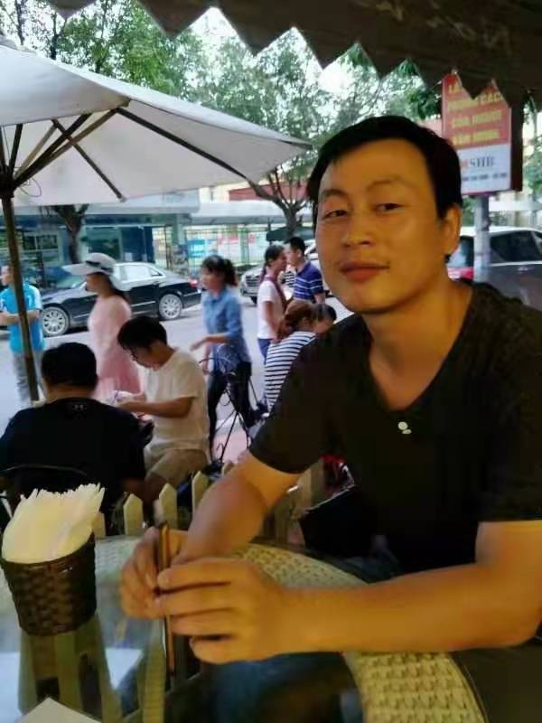 广州相亲的第一张照片--成都相亲服务中心