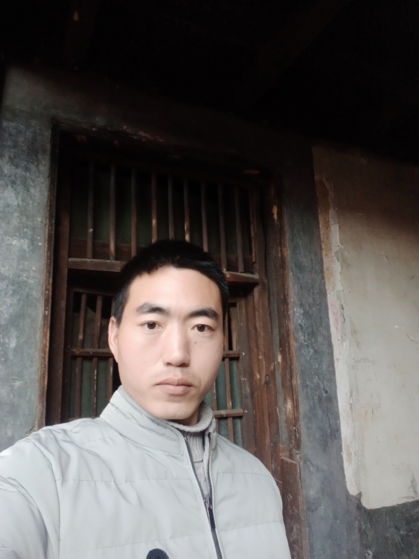 嫁与娶的第一张照片--成都相亲服务中心
