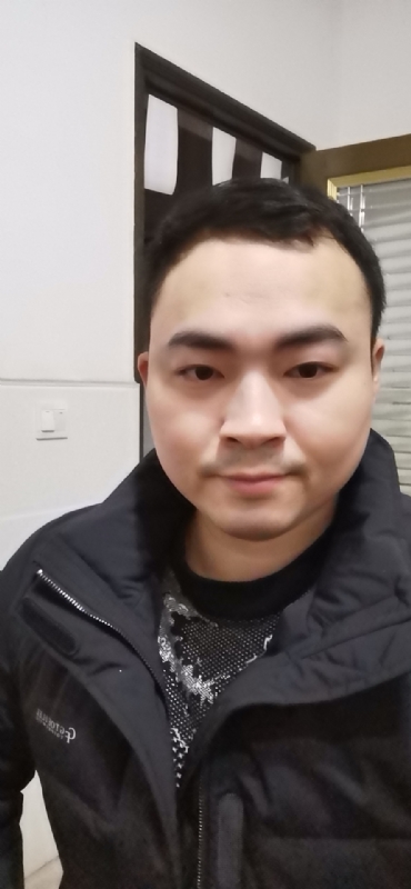 老实人的第一张照片--成都相亲服务中心