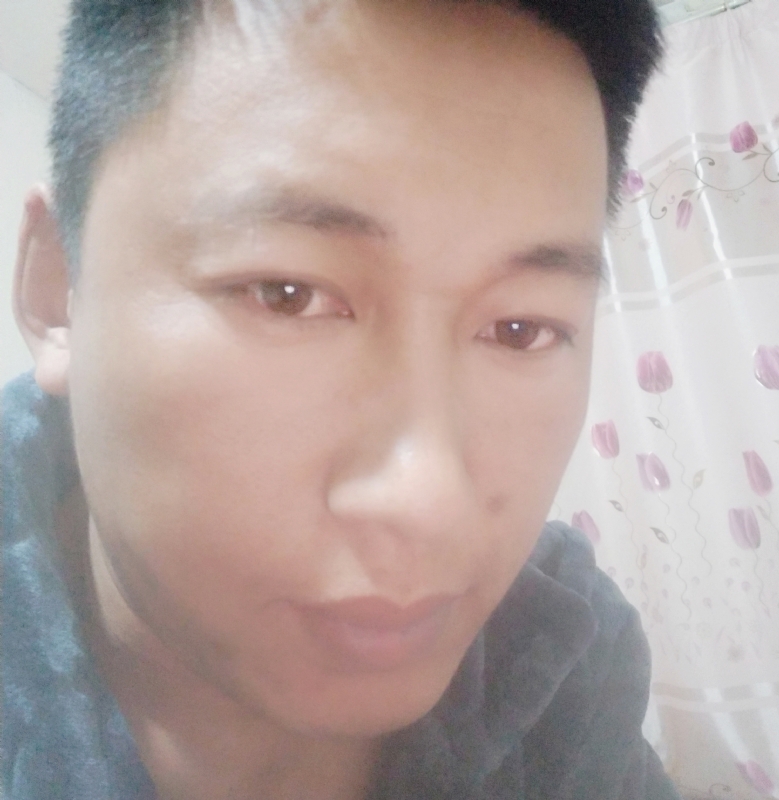 龙玉石缘的第一张照片--成都相亲服务中心