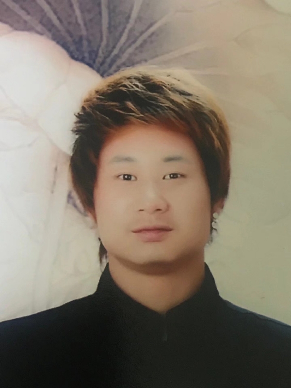 咮辛的第一张照片--成都相亲服务中心