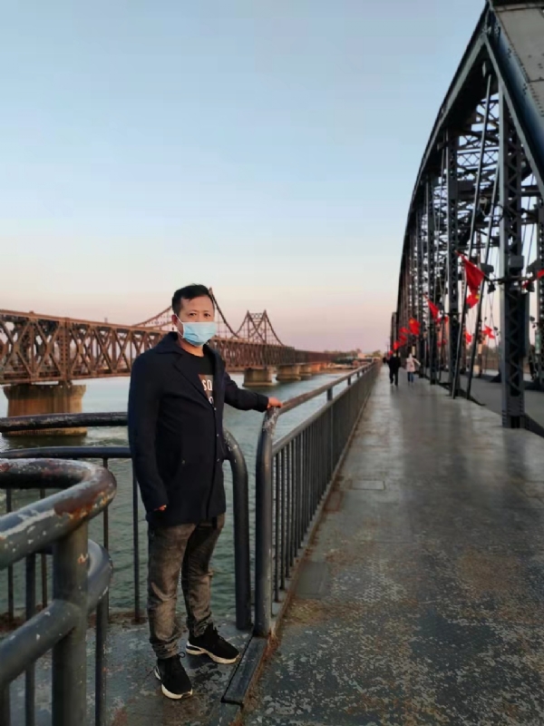 王先生的第一张照片--成都相亲服务中心