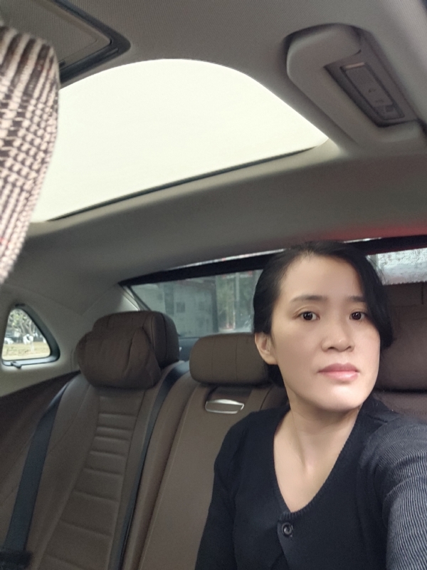 烟雨如墨的第一张照片--成都相亲服务中心