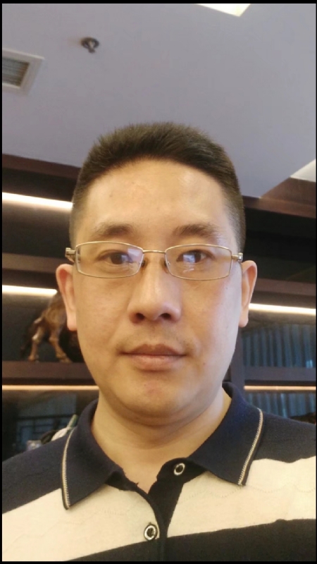 阿威的第一张照片--成都相亲服务中心