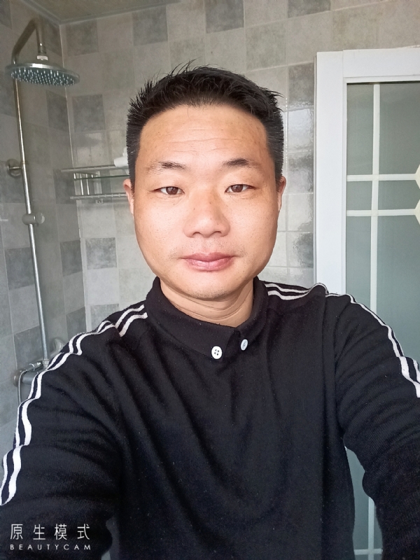 觅老婆的第一张照片--成都相亲服务中心