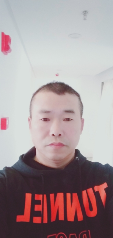责任的第一张照片--成都相亲服务中心