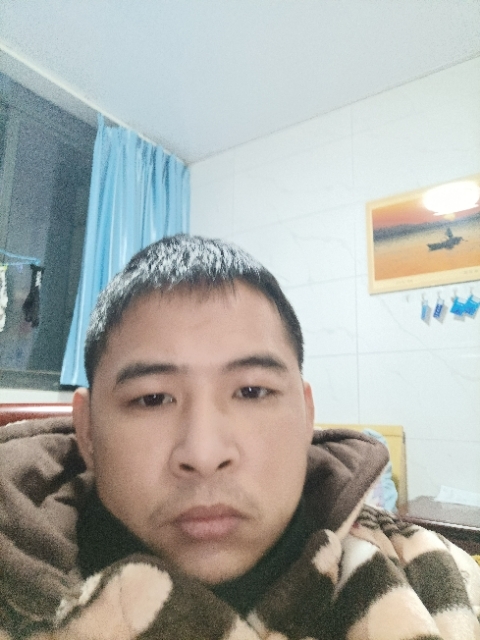 寂寞的第一张照片--成都相亲服务中心