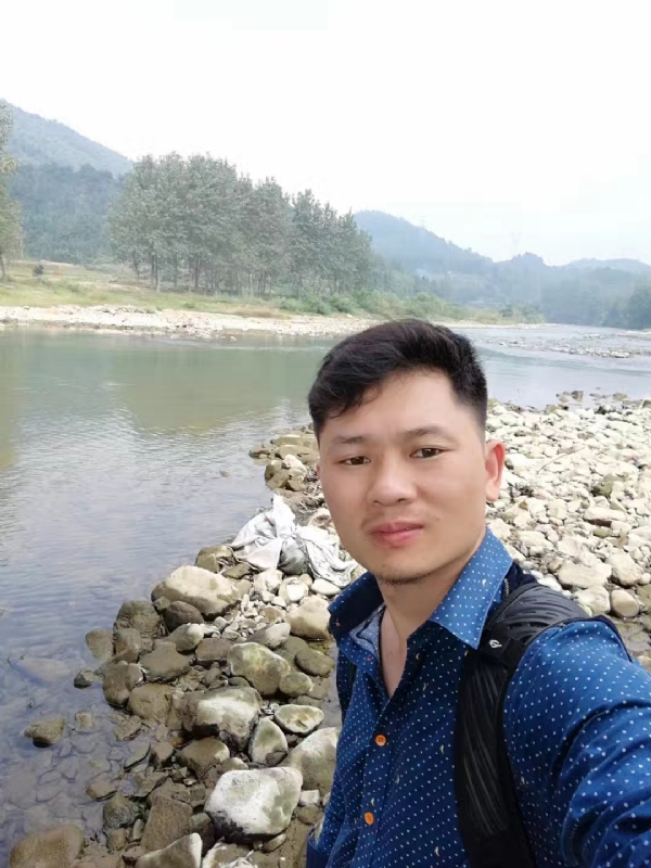 未来可期的第一张照片--成都相亲服务中心
