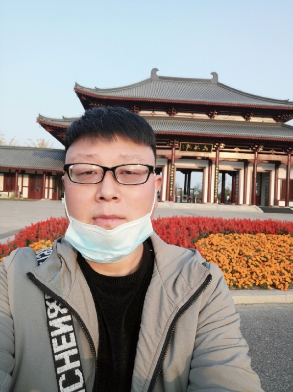 神经蛙的第一张照片--成都相亲服务中心