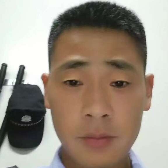 存在的第一张照片--成都相亲服务中心