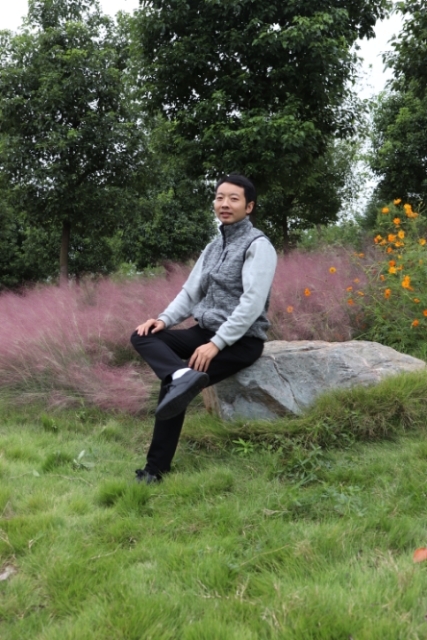 严小木的第一张照片--成都相亲服务中心