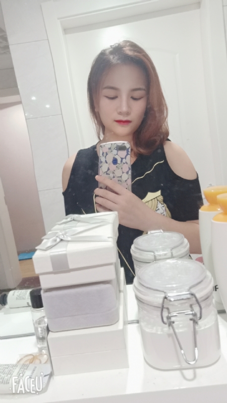 刘莲酥的第四张照片--成都相亲服务中心