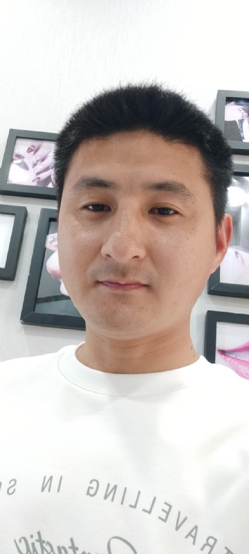 后来的第一张照片--成都相亲服务中心