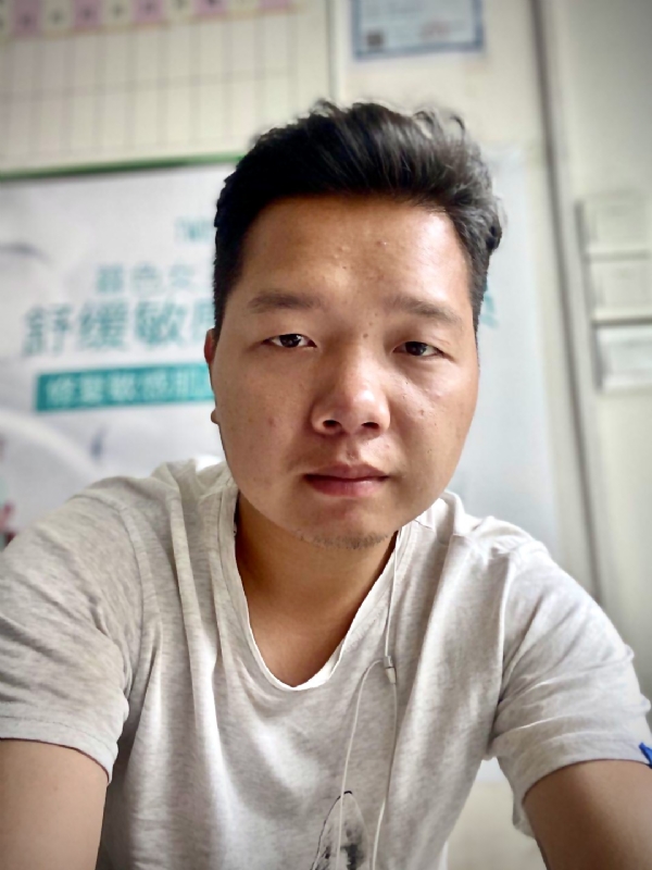然也的第二张照片--成都相亲服务中心