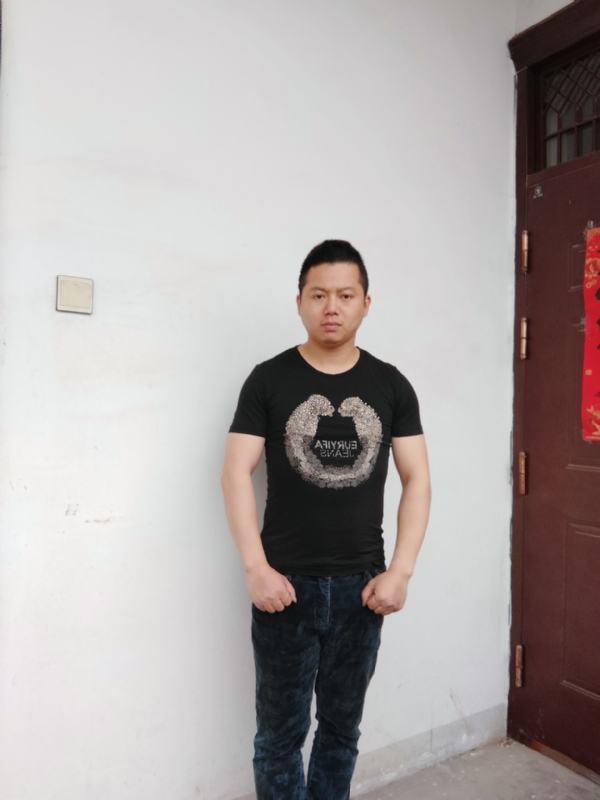 萧萧的第一张照片--成都相亲服务中心