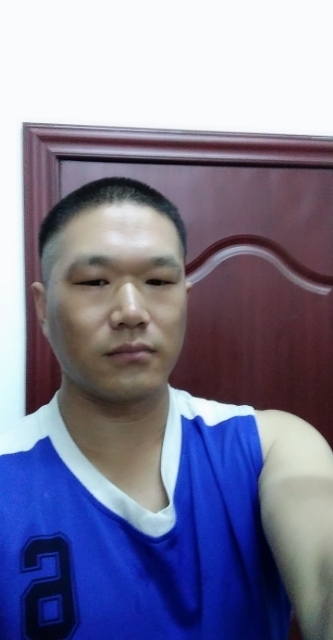 会飞的鱼的第一张照片--成都相亲服务中心