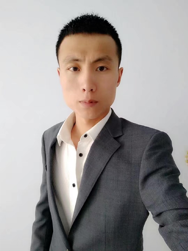 小军的第一张照片--成都相亲服务中心